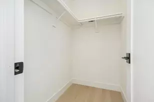 743 N Sparks St, Burbank, CA 91506 - Photo 21