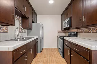 285 Moss Street #109, Chula Vista, CA 91911 - Photo 11