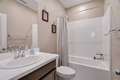 1525 Wildgrove Ave, Vista, CA 92081 - Photo 23