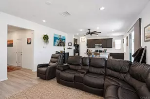 1525 Wildgrove Ave, Vista, CA 92081 - Photo 11
