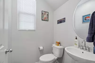 1525 Wildgrove Ave, Vista, CA 92081 - Photo 15