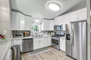 351 E Bradley Ave, El Cajon, CA 92021 - Photo 9