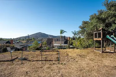 8075 Blue Lake Dr, San Marcos, CA 92119 - Photo 51