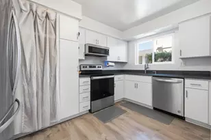 4800 Williamsburg Ln, La Mesa, CA 91942 - Photo 11