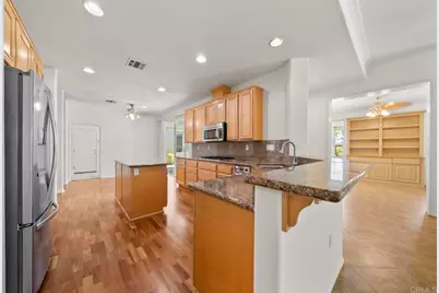 30290 Carmenet Circle, Murrieta, CA 92563 - Photo 9