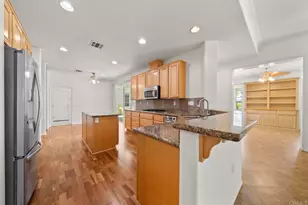 30290 Carmenet Cir, Murrieta, CA 92563 - Photo 9
