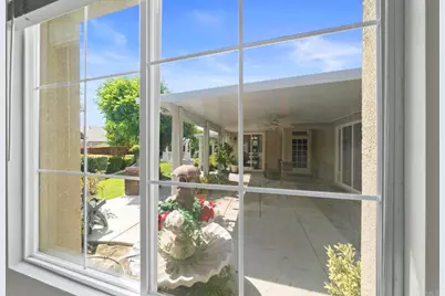30290 Carmenet Circle, Murrieta, CA 92563 - Photo 33