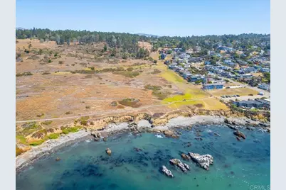 1980 Sherwood Drive, Cambria, CA 93428 - Photo 37
