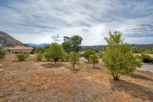 24940 Abalar Way, Ramona, CA 92065 - Photo 3