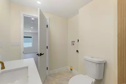 4020 22 Dwight St, San Diego, CA 92105 - Photo 9