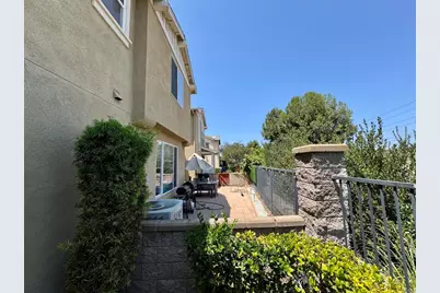 2296 Easy Stroll Lane, Chula Vista, CA 91915 - Photo 5
