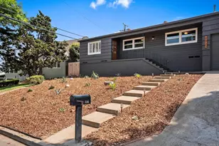 8855 Country Club Pl, Spring Valley, CA 91977 - Photo 3