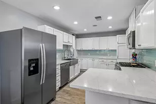 9535 Lakeview Dr, La Mesa, CA 91942 - Photo 3