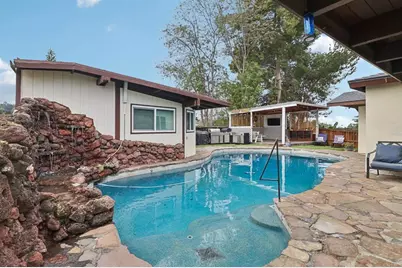 9535 Lakeview Drive, La Mesa, CA 91942 - Photo 27