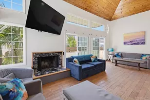 728 Jamaica Ct, San Diego, CA 92109 - Photo 9