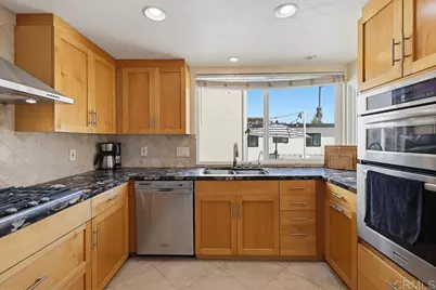 728 Jamaica Court, San Diego, CA 92109 - Photo 27