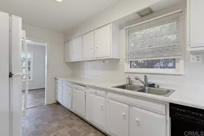 452 Park Way, Chula Vista, CA 91910 - Photo 13