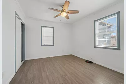 2181 Franklin Avenue, San Diego, CA 92113 - Photo 23