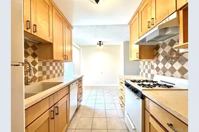 9733 Winter Gardens Boulevard #46, Lakeside, CA 92040 - Photo 11