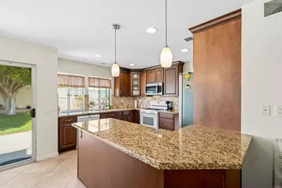 2367 Prince Edward Court, El Cajon, CA 92019 - Photo 7