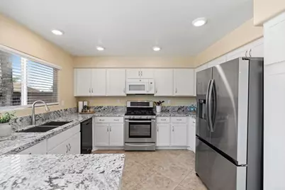 8950 Gateway View Ct, El Cajon, CA 92021 - Photo 9