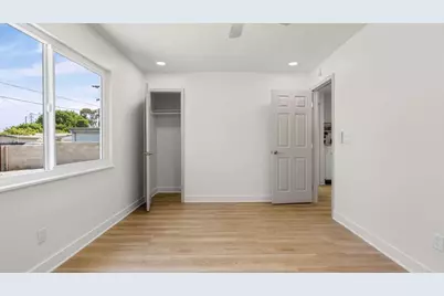4588 Manitou Way, San Diego, CA 92117 - Photo 21