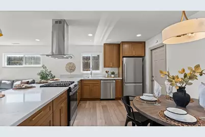 8405 Lake Ben Avenue, San Diego, CA 92119 - Photo 5