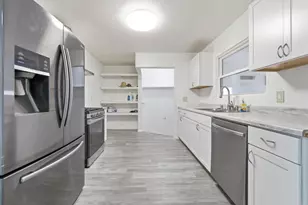 5862 Schuyler St, San Diego, CA 92139 - Photo 9