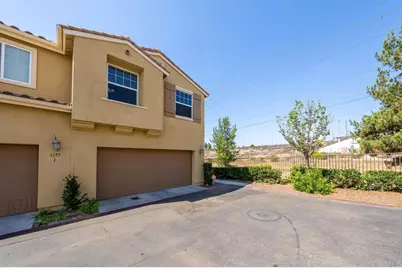 1357 Caminito Veranza #3, Chula Vista, CA 91915 - Photo 35