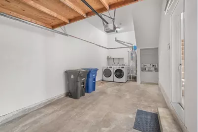 584 Portsmouth Drive #D, Chula Vista, CA 91911 - Photo 21