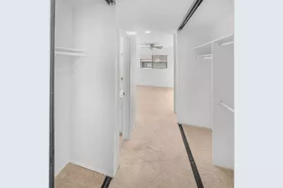 584 Portsmouth Drive #D, Chula Vista, CA 91911 - Photo 11