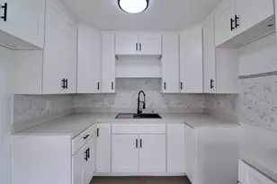 110 W Hall Ave, San Ysidro, CA 92173 - Photo 23
