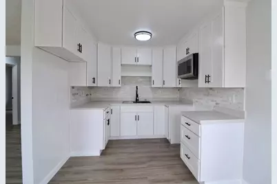 110 W Hall Ave, San Ysidro, CA 92173 - Photo 37