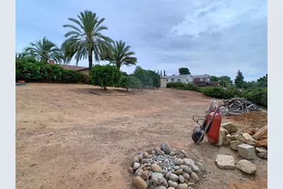 308 La Cresta Heights Rd, El Cajon, CA 92021 - Photo 27