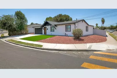 578 Elkelton Boulevard, Spring Valley, CA 91977 - Photo 3