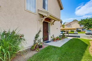 2041 Manzana Way, San Diego, CA 92139 - Photo 5