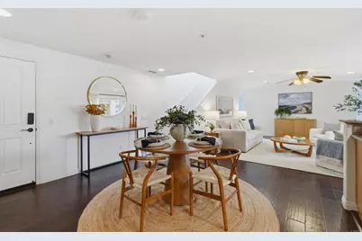 2018 Hornblend St, San Diego, CA 92109 - Photo 3