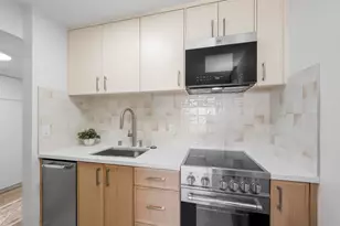 1720 Avenida Del Mundo, Coronado, CA 92118 - Photo 19