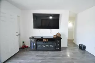 124 130 Richardson Ave, El Cajon, CA 92020 - Photo 9
