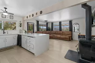 9421 Elm Dr, Descanso, CA 91916 - Photo 11