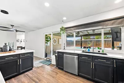 10322 Woodpark Drive, Santee, CA 92071 - Photo 7
