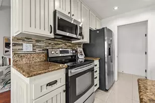 2353 Edenbridge Ln, Chula Vista, CA 92139 - Photo 19
