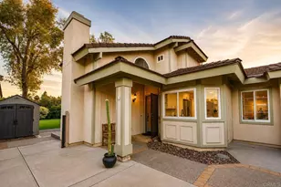 30451 Red River Cir, Temecula, CA 92591 - Photo 3