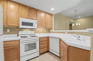 1361 Caminito De La Luna, Chula Vista, CA 91911 - Photo 5