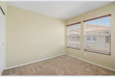 1361 Caminito De La Luna, Chula Vista, CA 91911 - Photo 9