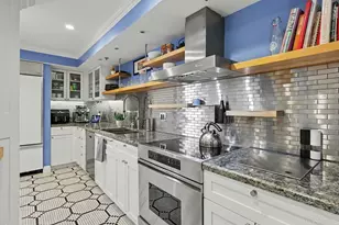 702 Ash St, San Diego, CA 92101 - Photo 7