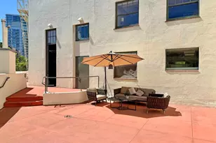 702 Ash St, San Diego, CA 92101 - Photo 25