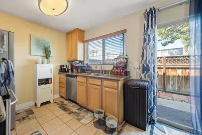 1045 Peach Ave #25, El Cajon, CA 92021 - Photo 7