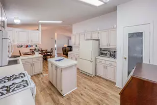8545 Mission Gorge Rd #Spc 129, Santee, CA 92071 - Photo 15
