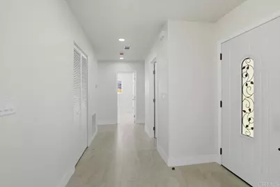 355 S 1st Street, El Cajon, CA 92019 - Photo 17